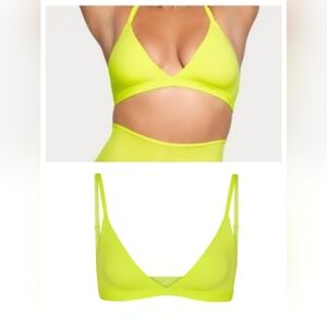 SKIMS FITS EVERYBODY TRIANGLE BRALETTE/ DAFFODIL/XXS, XS, S,M,L,XL,2X,3X,4X/ NWT